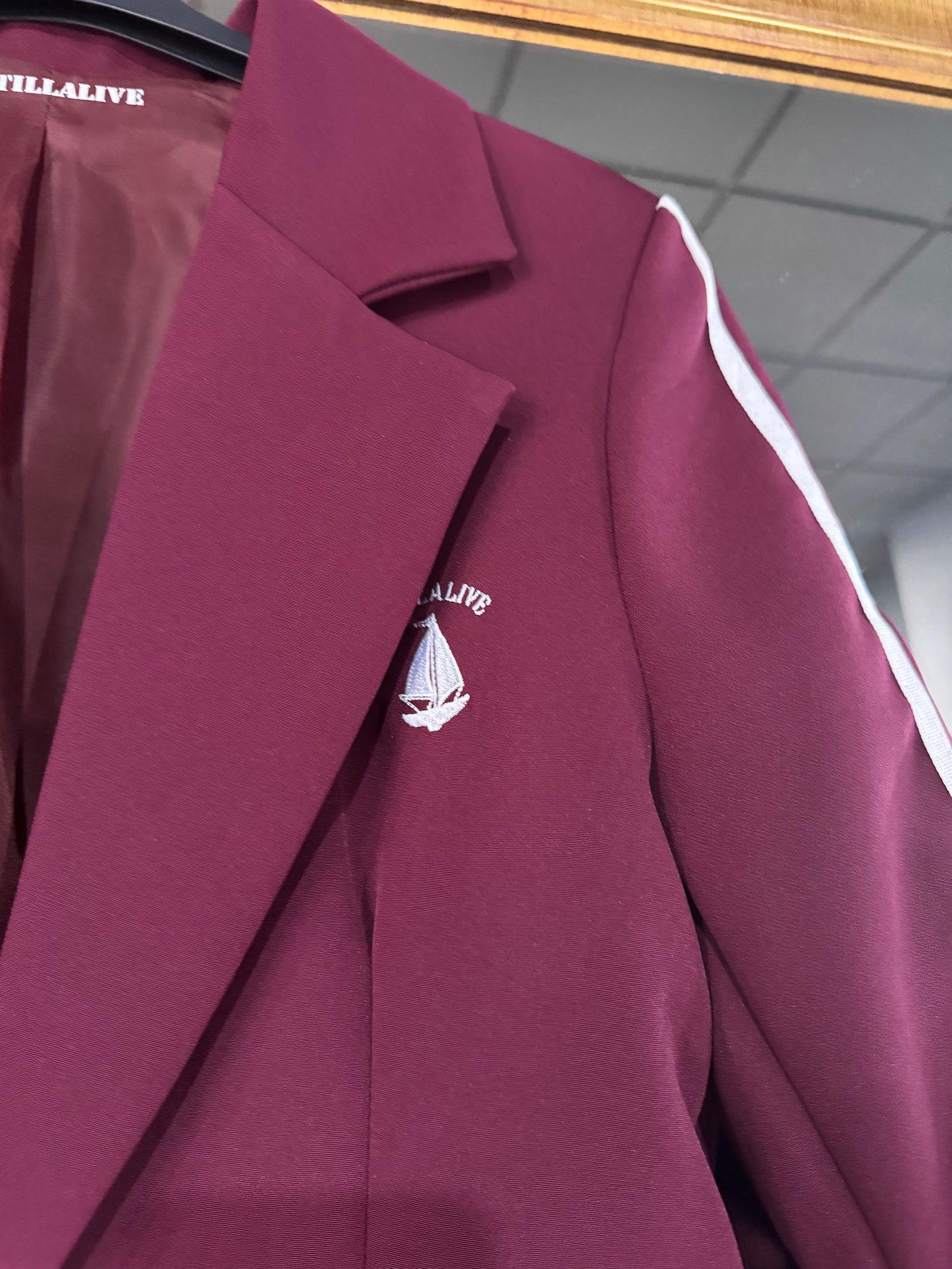 Blazer granate rayas