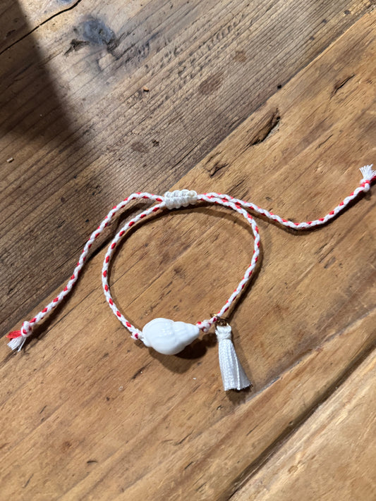 Pulsera caracola blanca