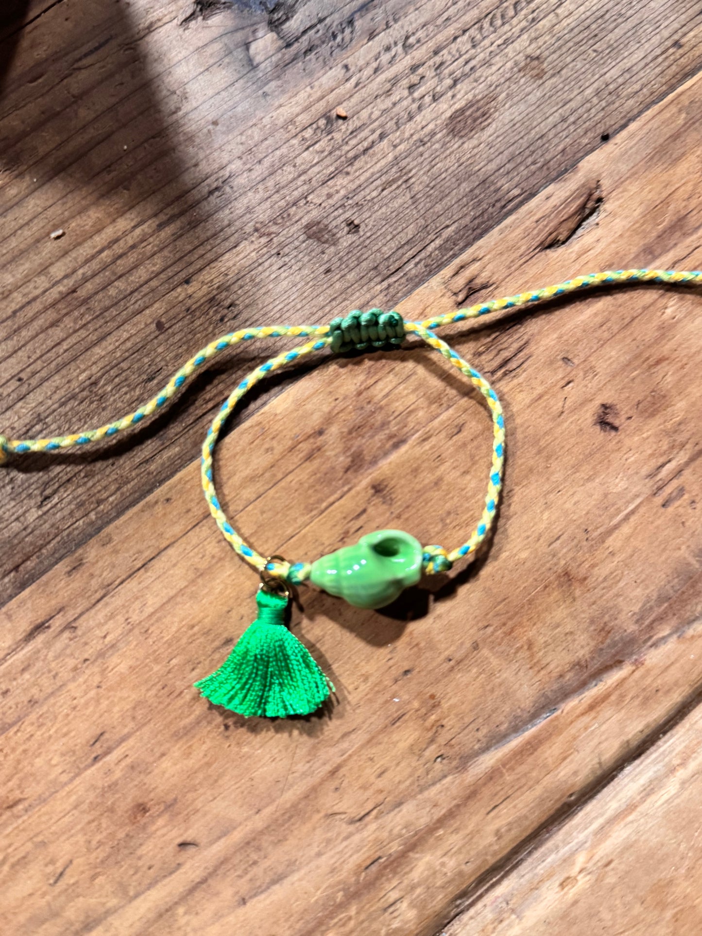 Pulsera caracola verde