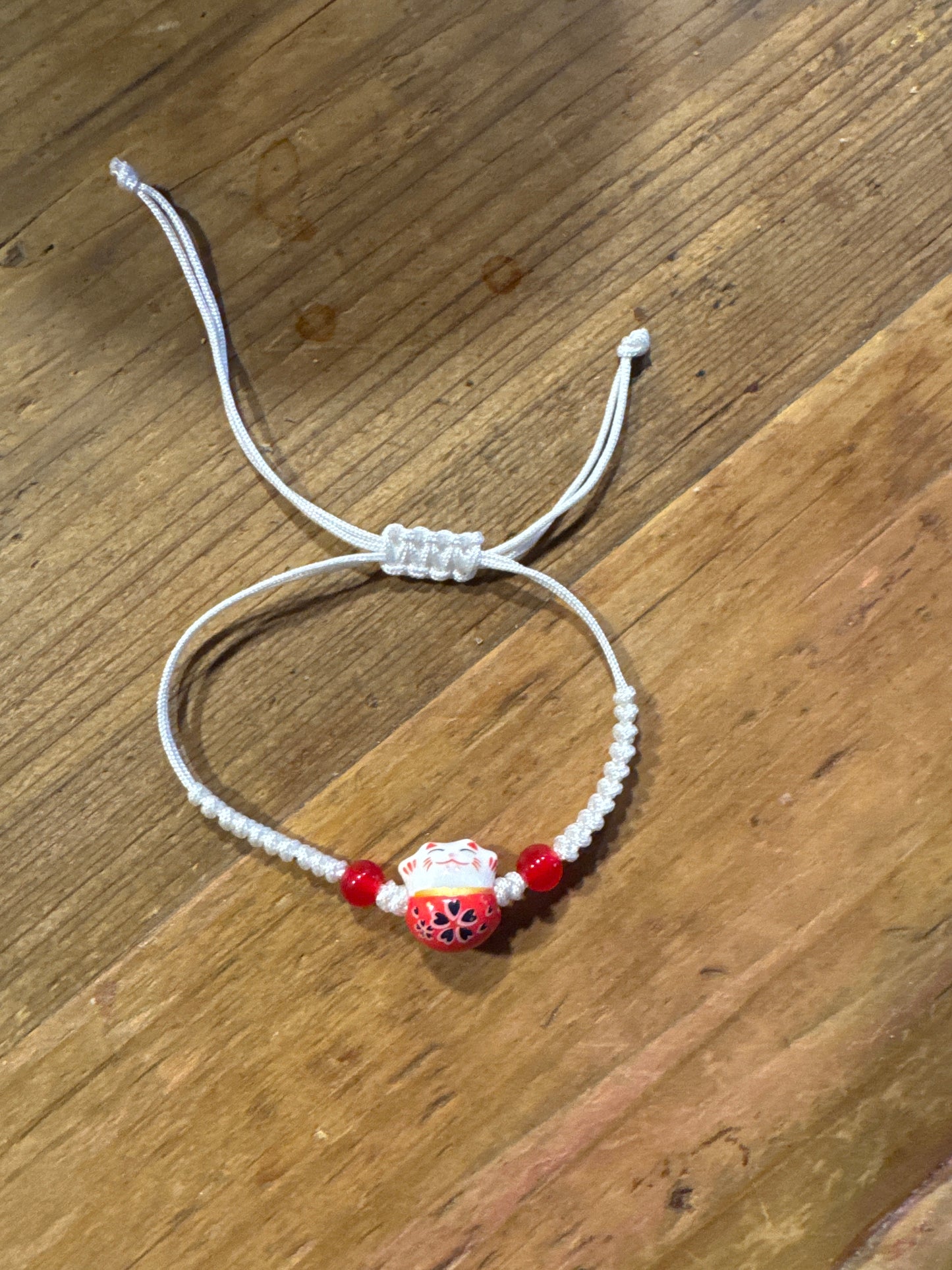 Pulsera gato suerte blanca