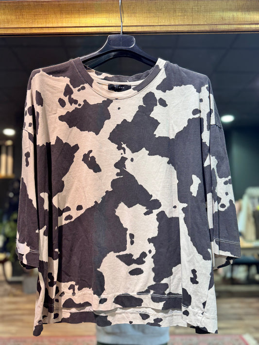 Camiseta vaca oscura