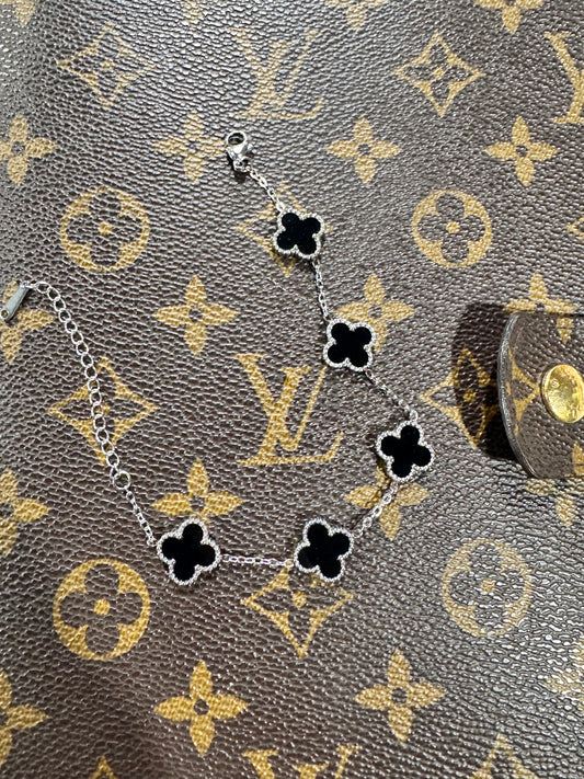 Pulsera plata flor negra