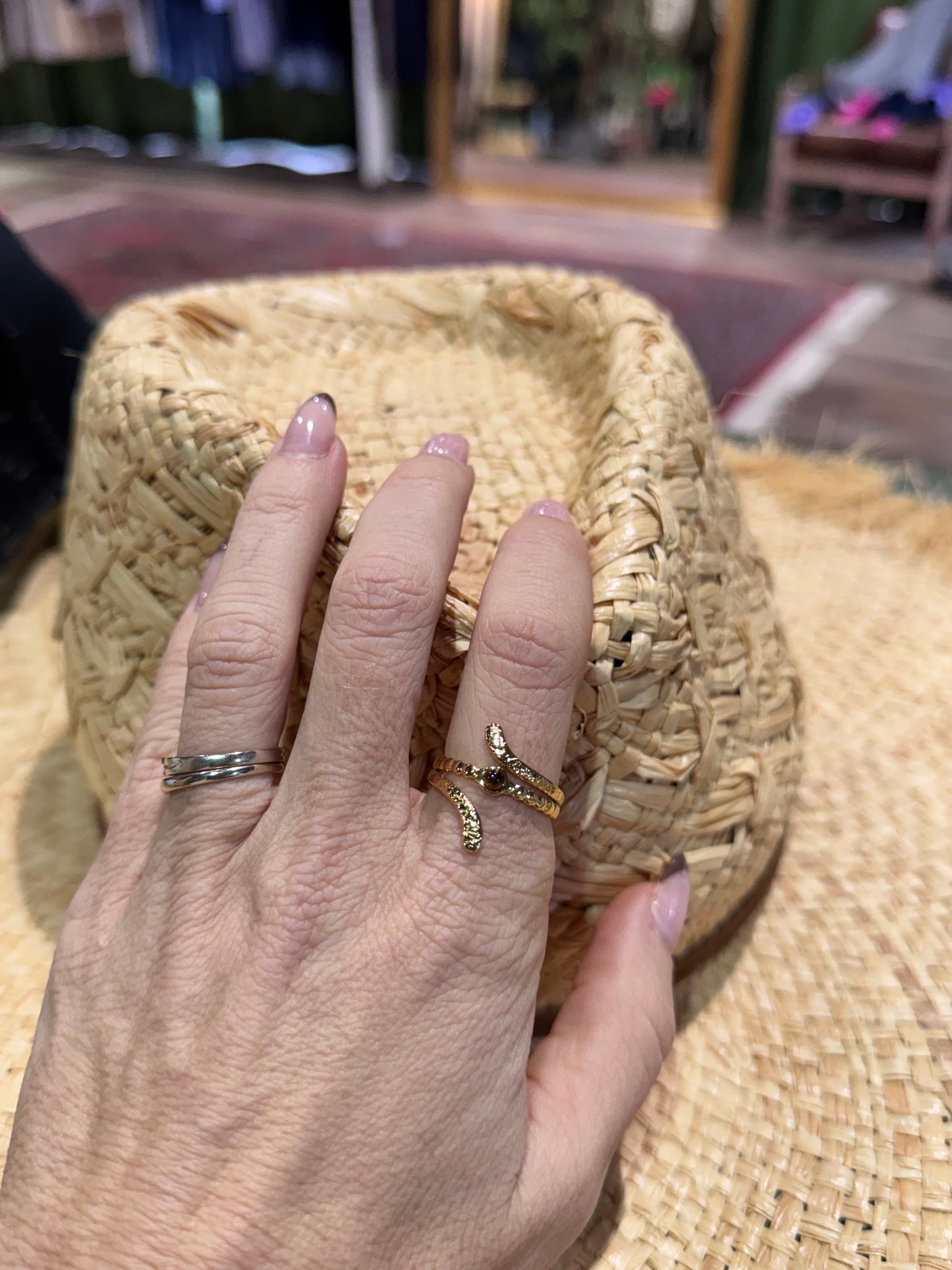 Anillo acero serpiente y perla