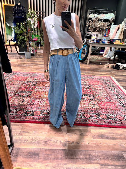 Pantalón denim cinturón