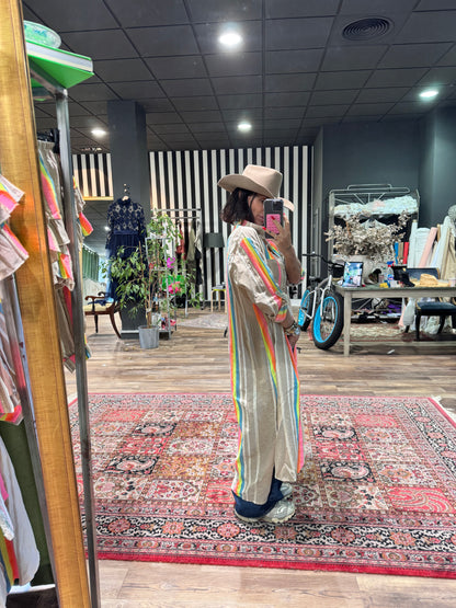 Vestido arcoíris oscuro